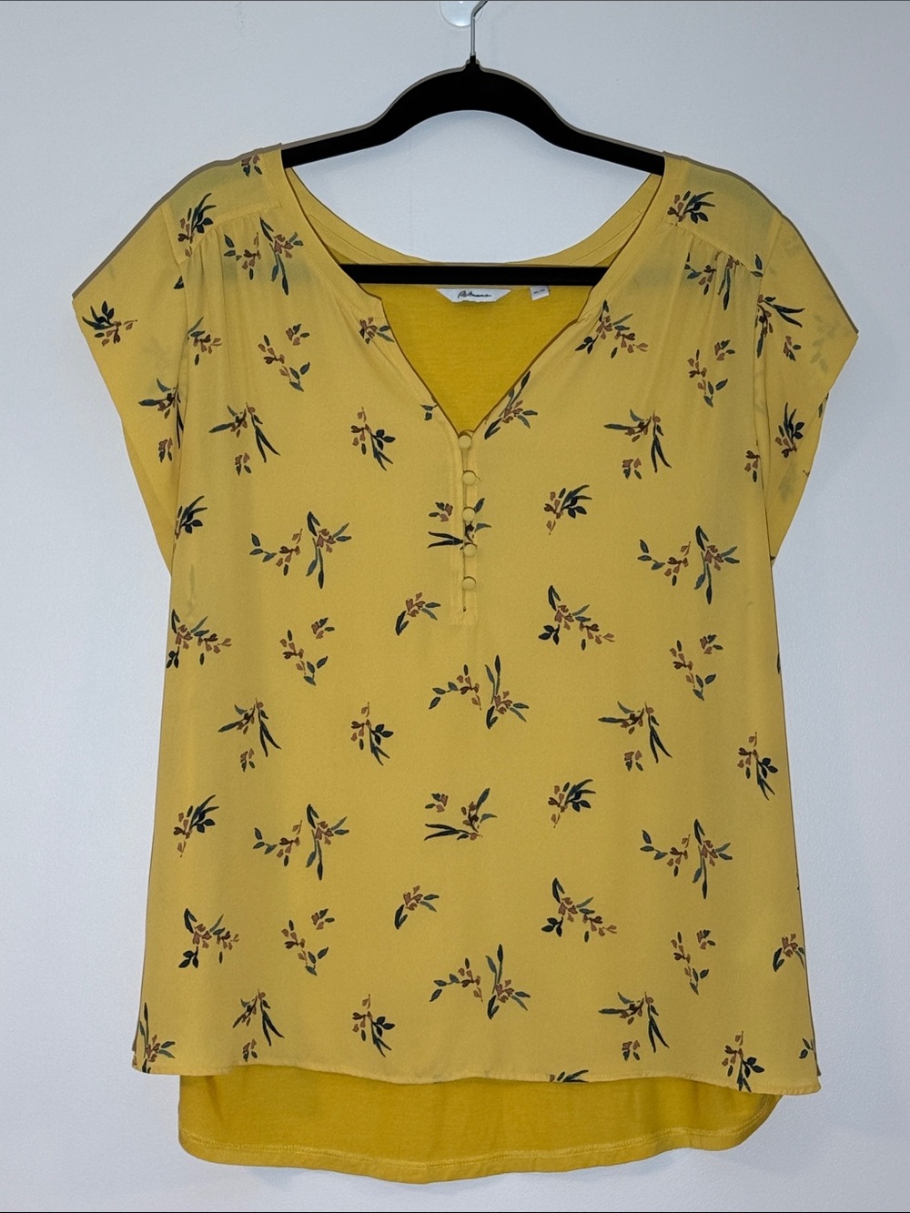 Reitmans Mustard Yellow Floral Henley Top